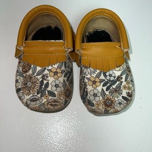 Size 4 shoes (12-18 months), Texas Moccs and monkey feet!